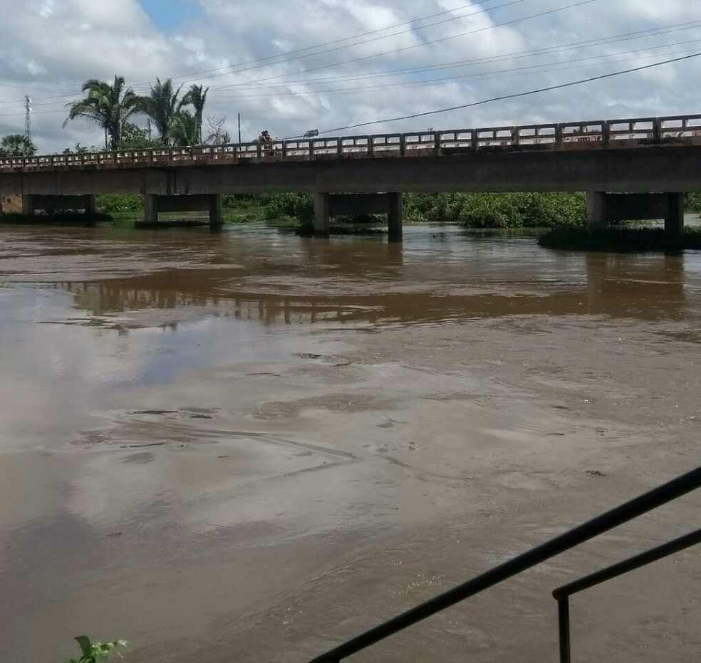 Rio Marataoã em Barras PI 