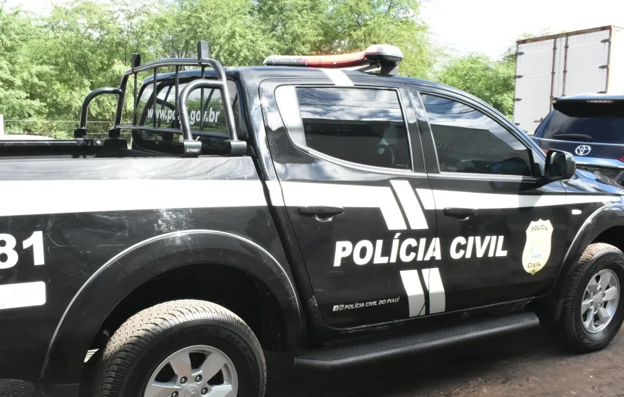  Foto: Reprodução/ Cidades na Net Carro da Polícia Civil