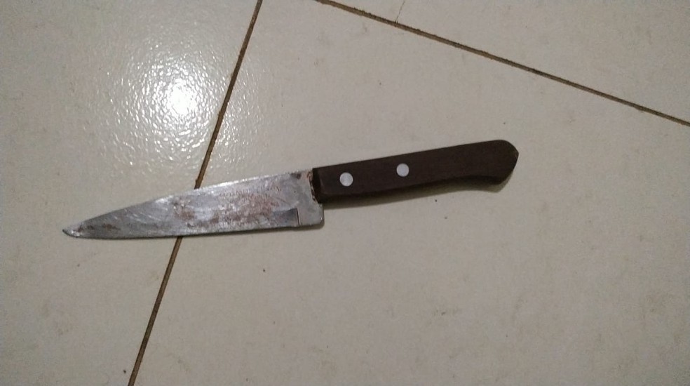 Marido mata mulher a facadas por causa do auxílio emergencial no Piauí