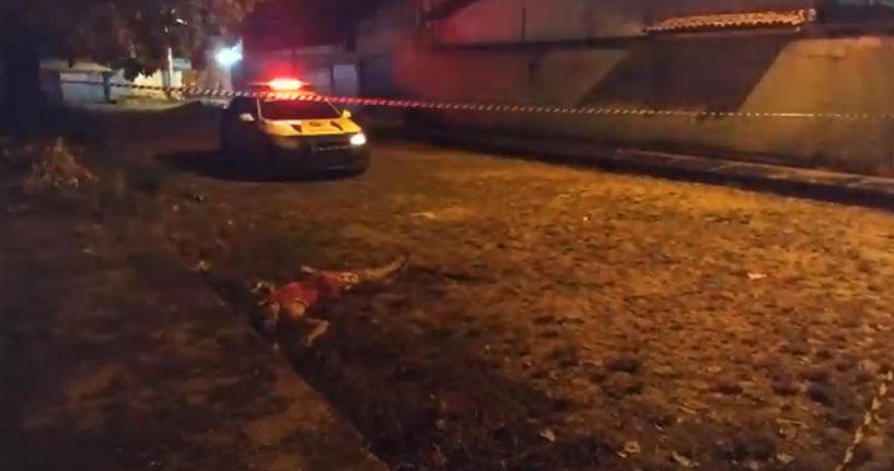 Homem é morto a tiros e outro é atingido com golpes de foice em Teresina PI 