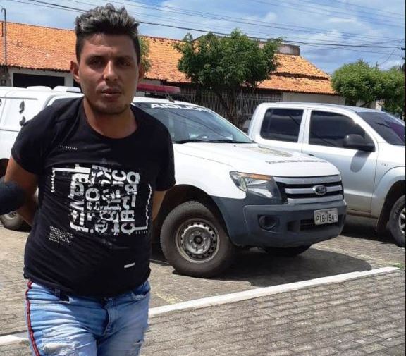 Cabeleireiro acusado de mandar matar comerciante no PI é preso no CE