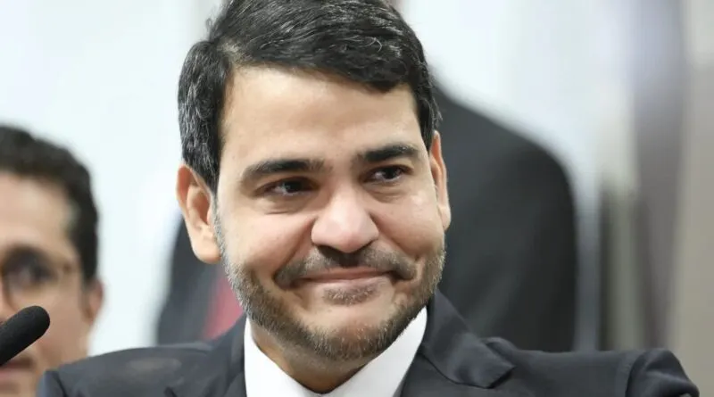 Lorenzo Santiago e Emilly Behnke, da CNN Brasil