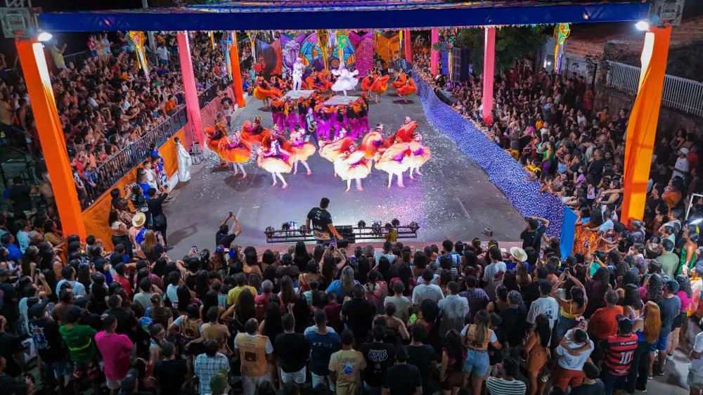 Primeira noite em Barras do Cidade Junina reúne tradição, cultura e grandes shows