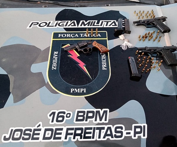 Polícia Militar prende 08 pessoas com drogas e armas de fogo na Barragem do Bezerro