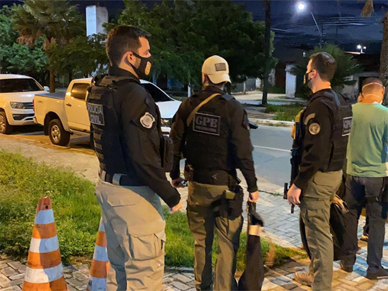 Quadrilha que fingia ser desembargadores deu golpe em 11 estados, diz delegado