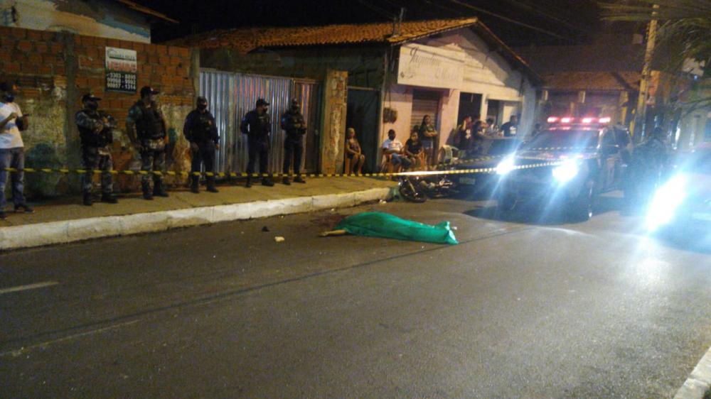 Jovem morre em grave acidente na avenida Joaquim Nelson em THE