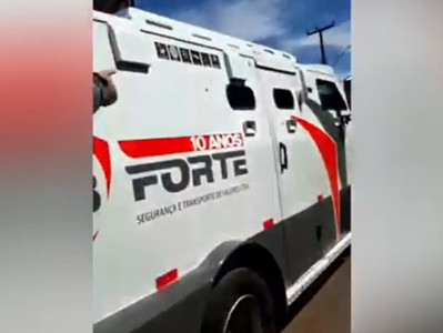 Bandidos fortemente armados tentam assaltar carro forte em Teresina PI 