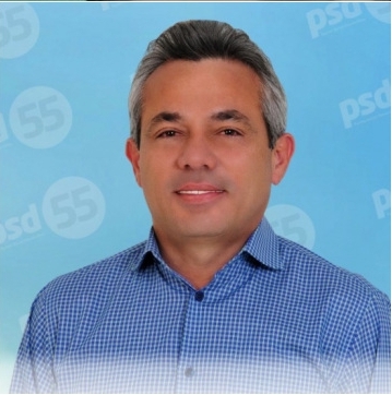 Montagem encarando.com