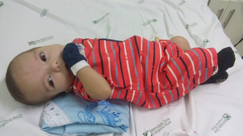 Família da cidade de Lagoa Alegre faz apelo para montar UTI para bebê que mora em hospital