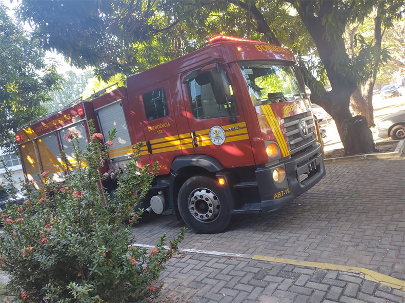 Princípio de incêndio atinge sala de informática na Sesapi