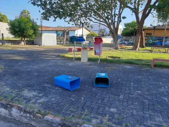 Vândalos destroem patrimônio da Praça Gervásio Costa em Barras PI