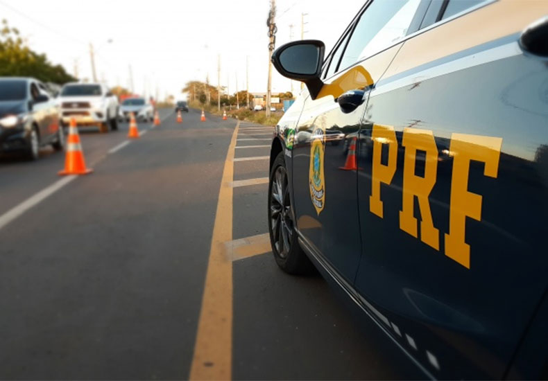 Operação da PRF prende 35 pessoas nas rodovias do Piauí