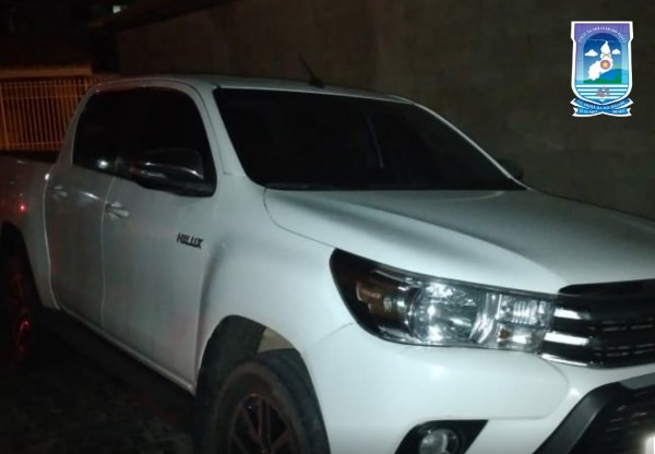PMPI recupera carro roubado em Teresina e apreende motocicleta em Castelo do Piauí