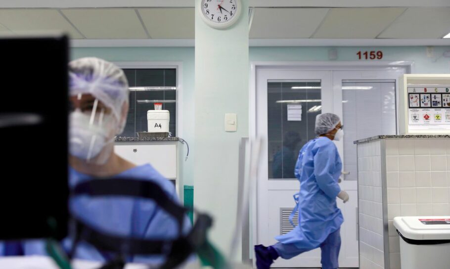 Brasil ultrapassa as 93 mil mortes por Covid-19 (Diego Vara/Agência Brasil)