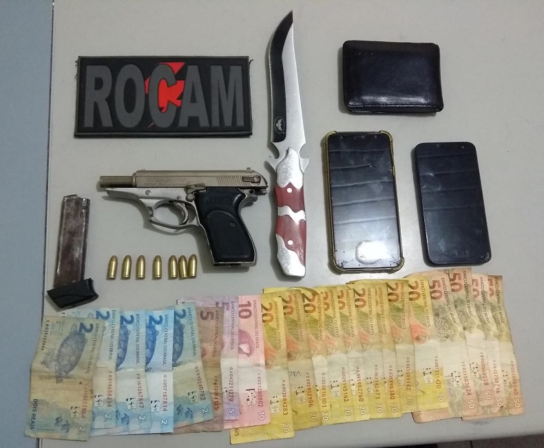 Polícia Militar prende dois homens por porte ilegal de arma de fogo