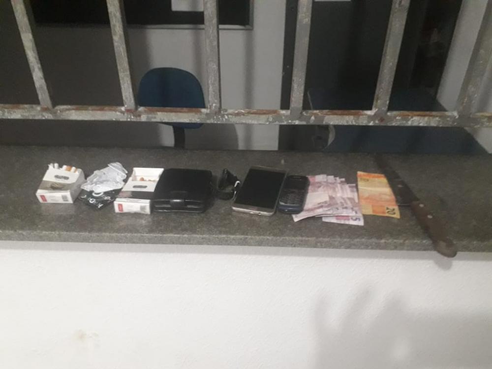 Homem é esfaqueado durante assalto em sua própria residência em Água Branca (PI)