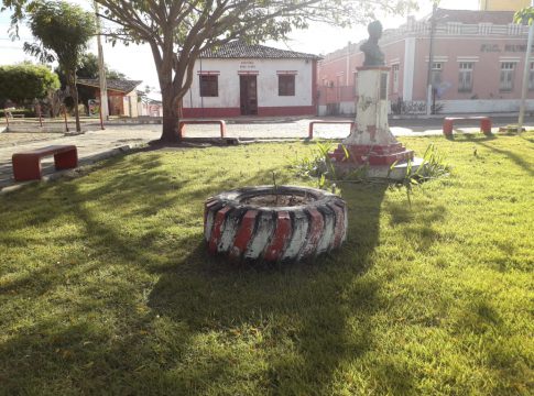 Saúde em caos: Barras PI tem 21 óbitos por covid-19 em agosto. Casos passaram de 2.300. 50 óbitos por Covid-19 no município