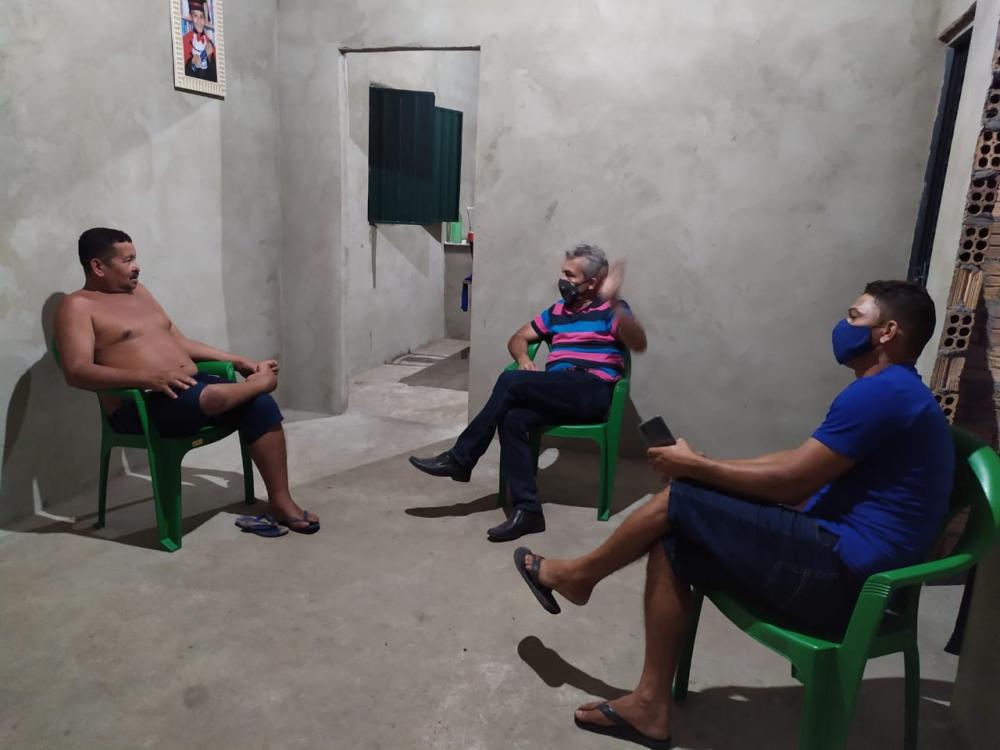Pré candidato Edilson Capote visita apoiadores na Localidade Mata Fria