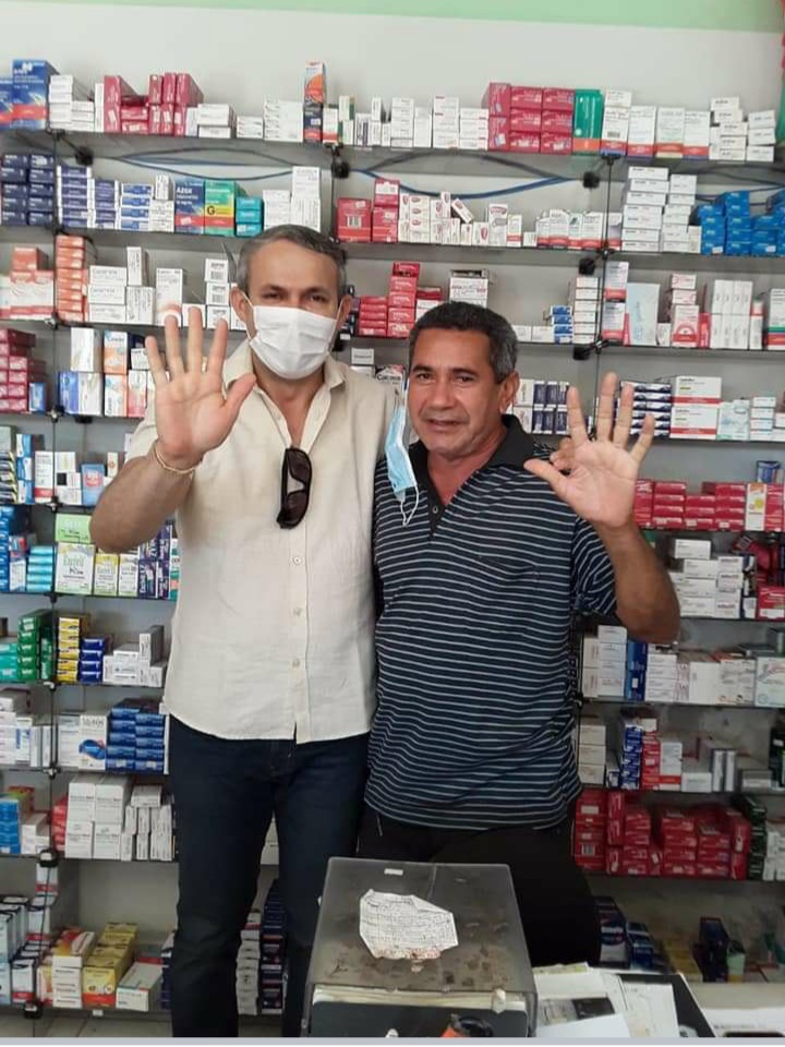 Wilson Sérvulo recebe a população que adere ao PSD 55 em Barras PI 