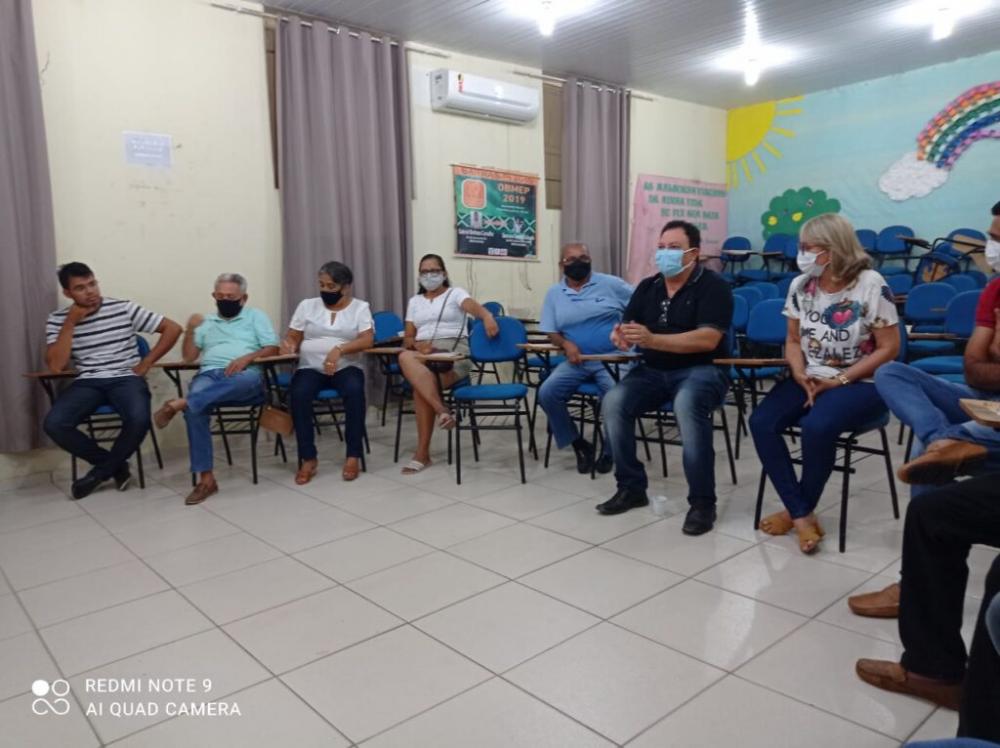Carlos Monte entrega prefeitura com pendência no CAUC