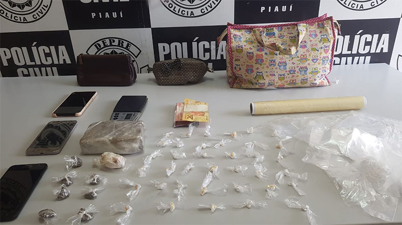 Grávida de 8 meses é presa suspeita de vender drogas em Teresina
