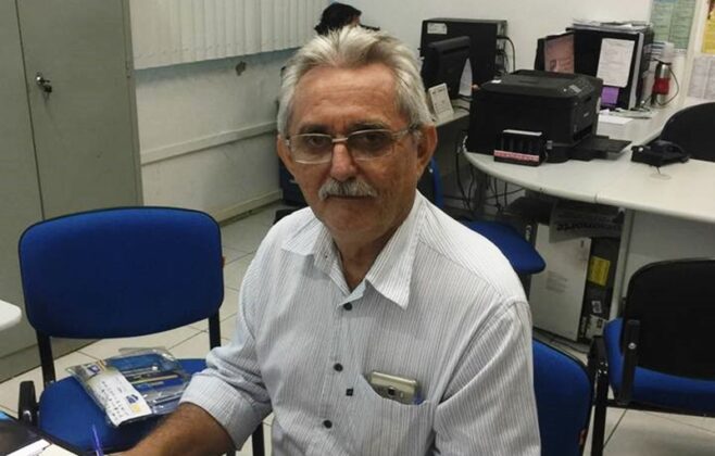Carlos Monte demite servidores comissionados em Barras PI 