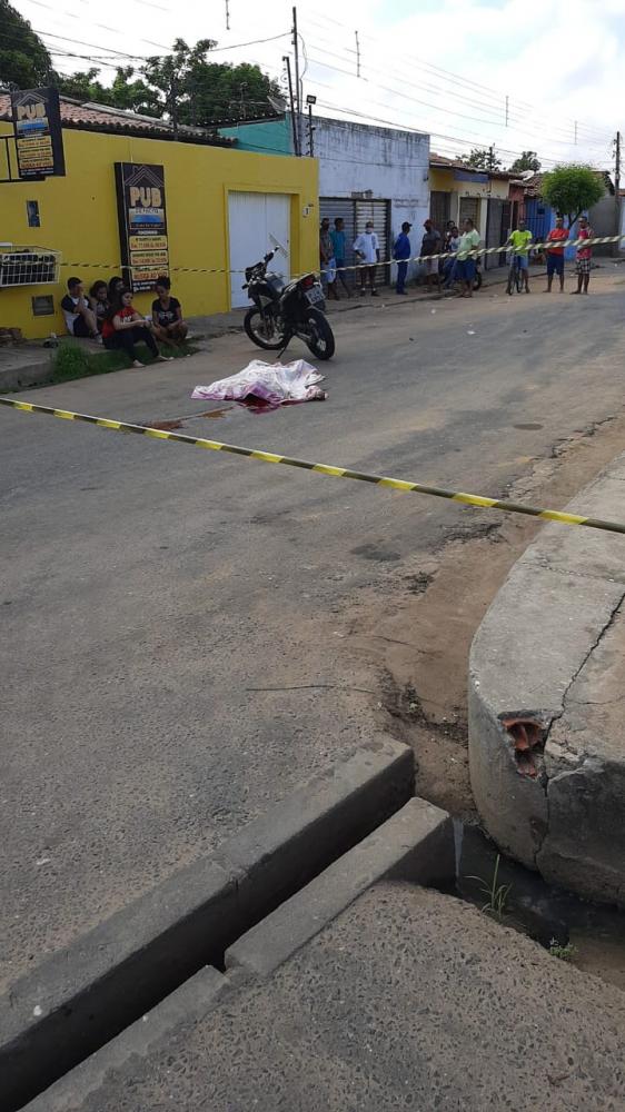 Homem é executado a tiros após briga em bar na zona Norte de Teresina