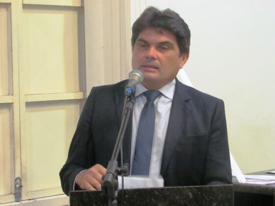 Em última sessão, vereador Irlândio Sales destaca despesas milionárias da prefeitura de Barras PI