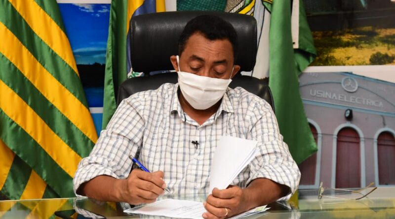 Prefeito de Floriano cancela o Carnaval 2021 do município