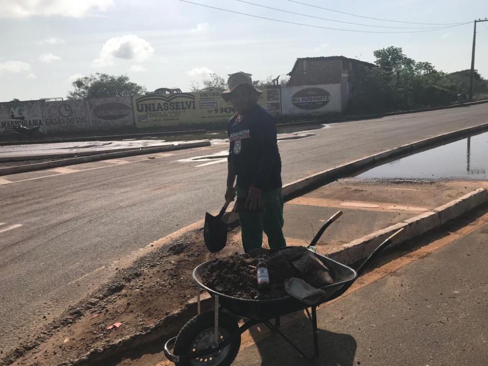 Governo Capote segue com muito trabalho no município de Barras PI 
