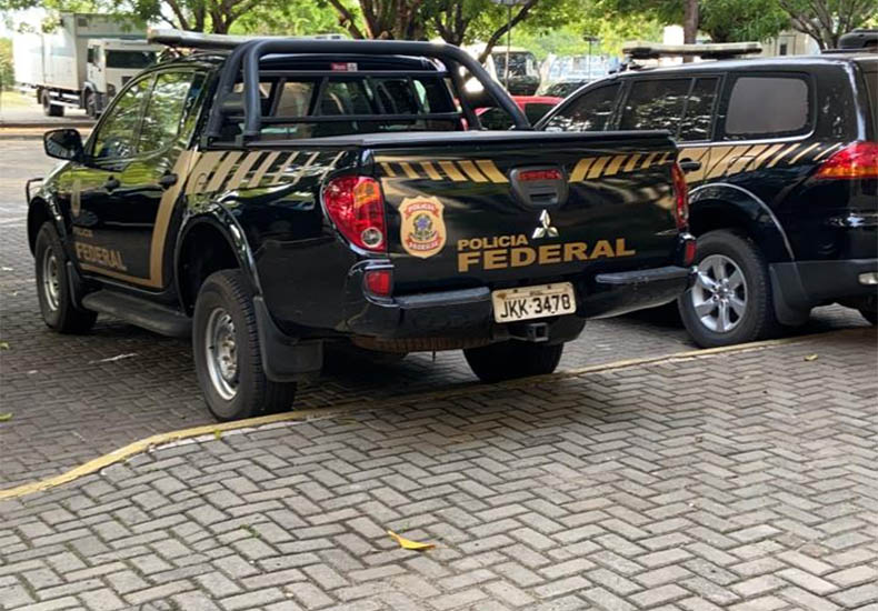PF cumpre 18 mandados e investiga desvio de R$ 33 milhões para o combate ao novo coronavírus