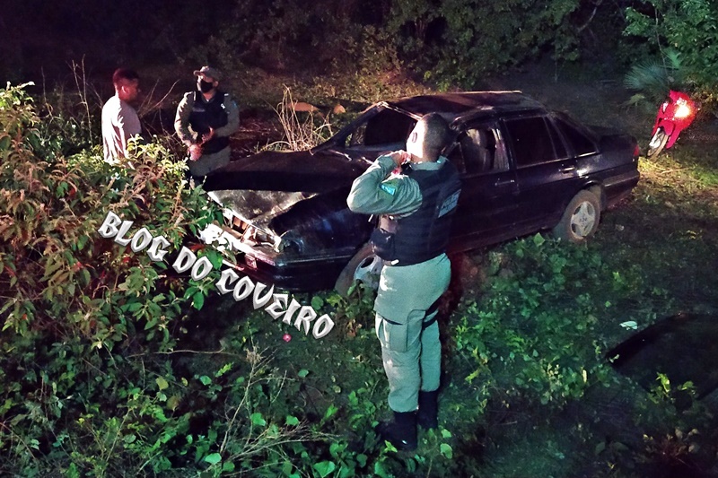 Carro capota com paciente que passava mal e deixa quatro feridos no Norte do Piauí
