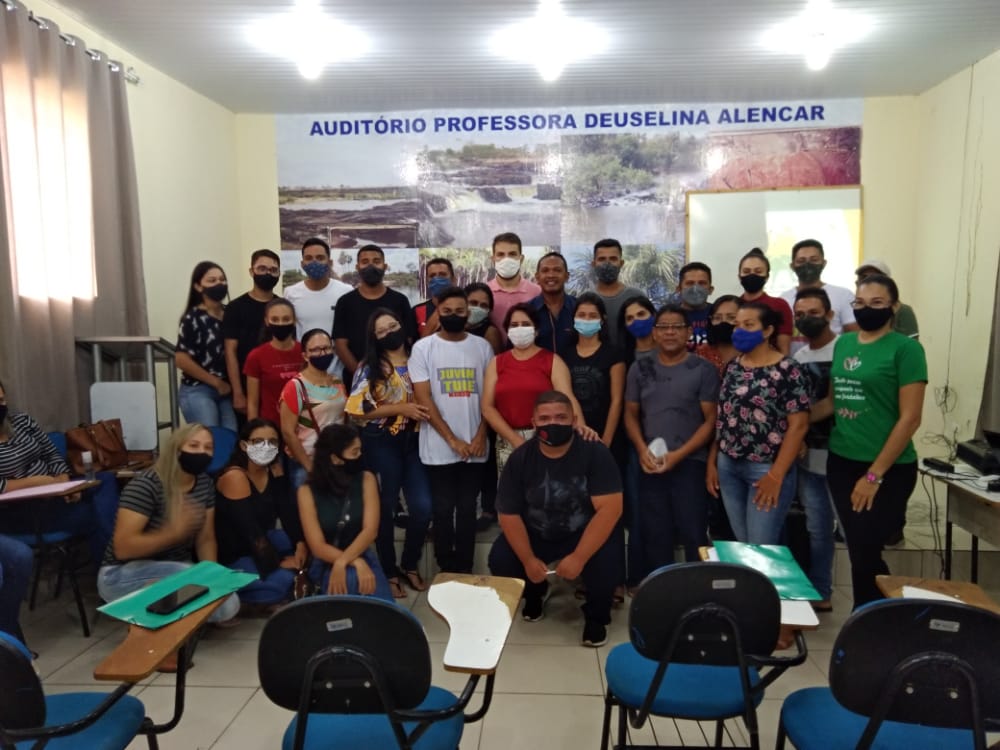Governo Capote: SEMAS segue capacitando todas as equipes que Integram a Assistência social em Barras PI 