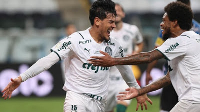 Gustavo Gomez comemora único gol na Arena Grêmio.