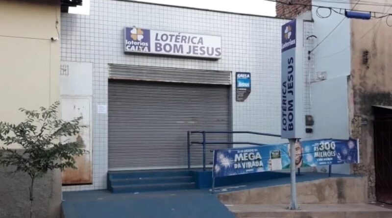 Bandidos assaltam funcionário de lotérica e roubam malote de dinheiro no PI