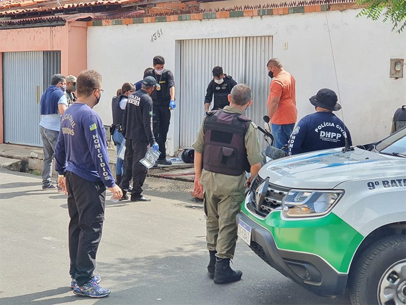 Teresina PI: Homem é morto com vários tiros ao trafegar de moto no São Joaquim