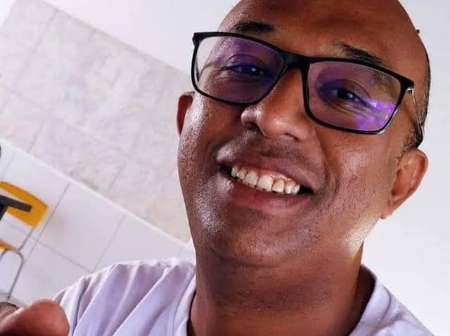 Corpo do professor Marcílio Borges chega a Batalha PI e causa comoção na cidade