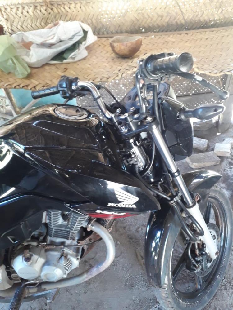 Polícia Militar recupera moto roubada na localidade Solidão zona rural de Barras PI 