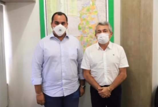 Capote se reuniu com deputado Georgiano Neto anunciou emendas parlamentares para o município de Barras PI 