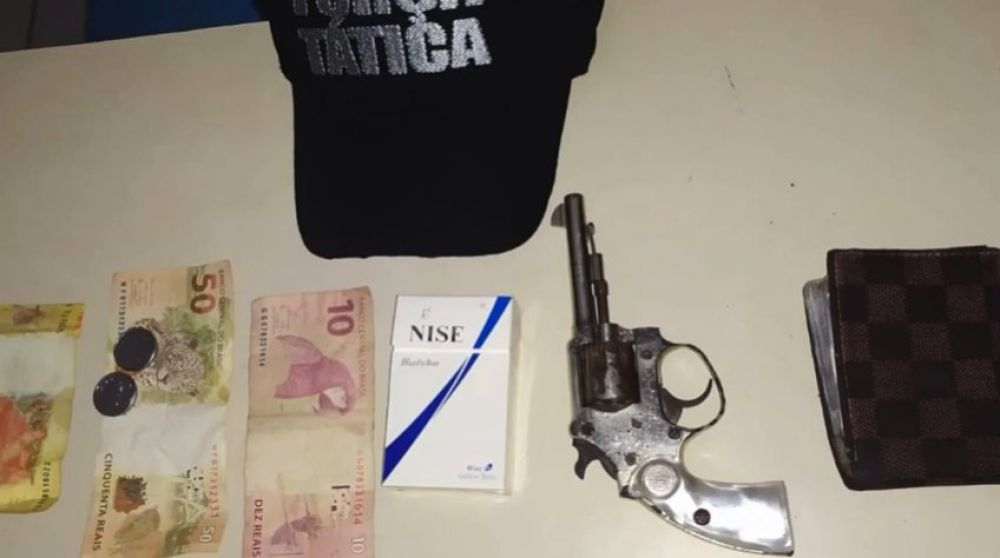 Polícia prende dois suspeitos por tentativa de roubo em Cabeceiras do Piauí