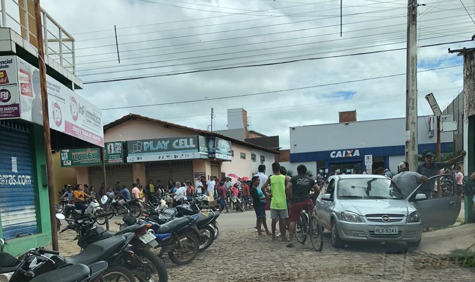 Prefeito Edilson Capote solicita criação do Departamento Municipal de Trânsito de Barras