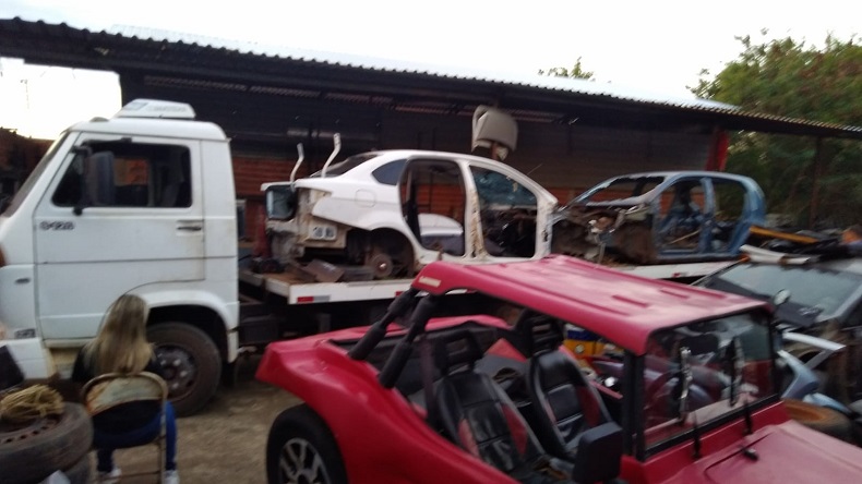 Polinter identifica desmanche de veículos em sucata na zona sul de Teresina PI 