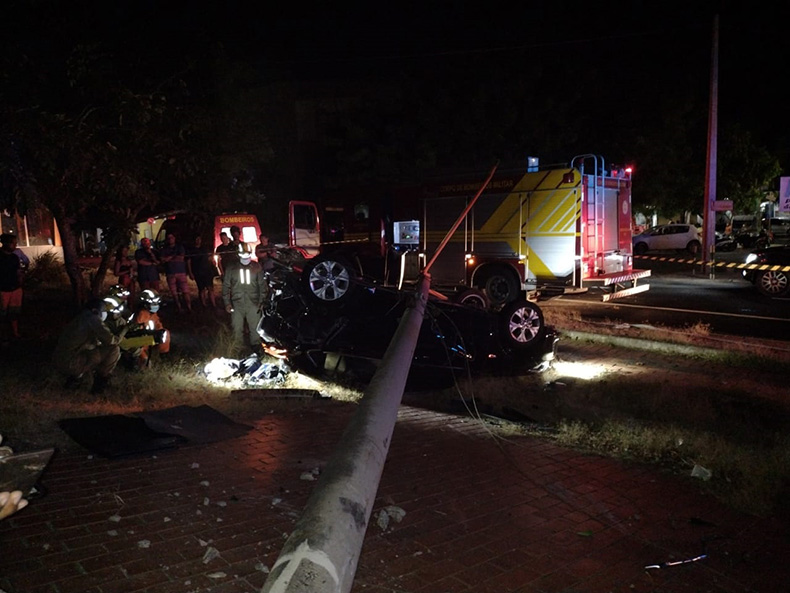 Homem morre após colidir veículo diversas vezes na BR 316