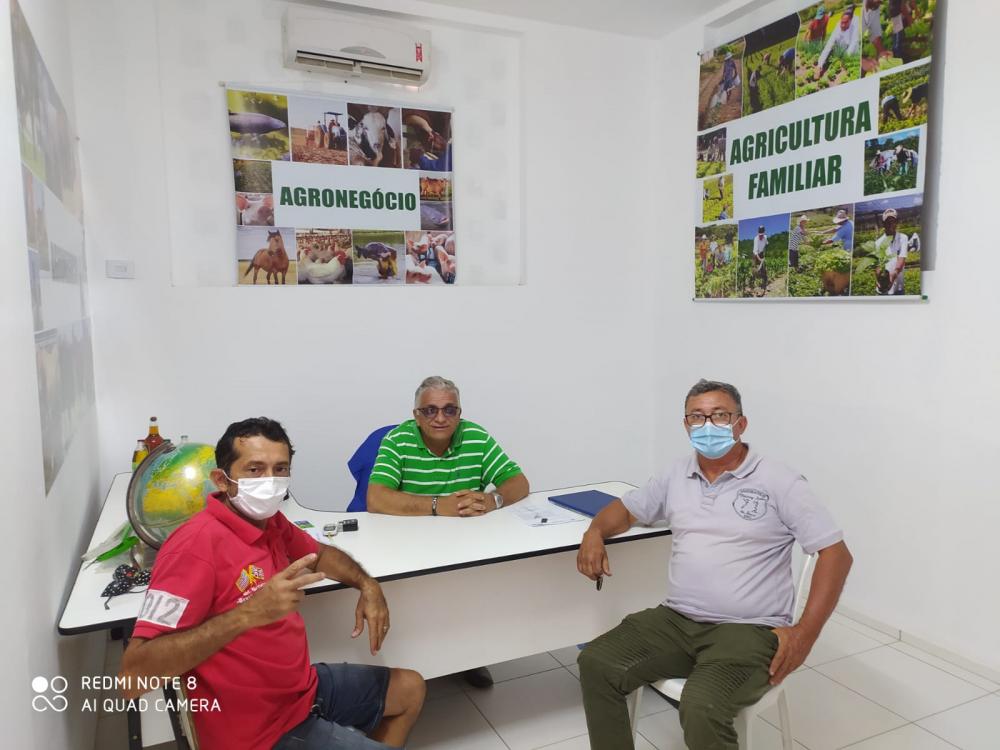 Secretário de agricultura em Barras PI convida para audiência pública sobre Doença da Urina Preta na Câmara municipal