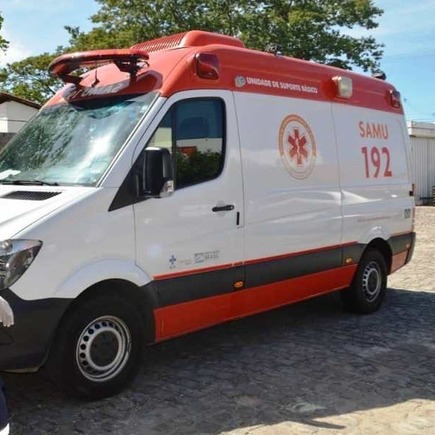 Criança quase tem mão decepada pelo avô durante discussão em Teresina