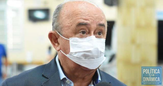 Política dinâmica
