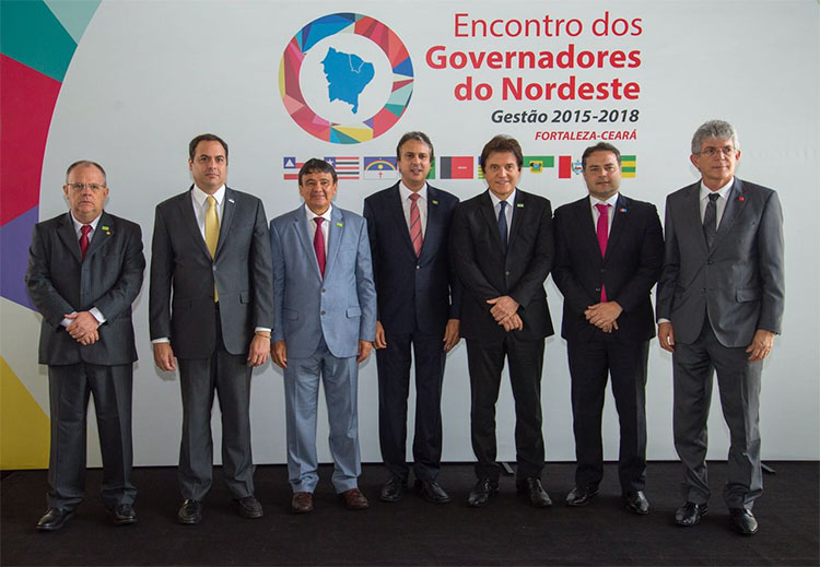 Piauí e 13 estados projetam reajustes salariais após fim do veto imposta pelo governo federal