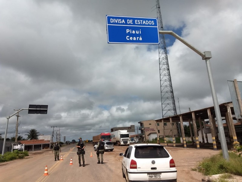 PM faz barreiras sanitárias e intensifica fiscalizações no Piauí