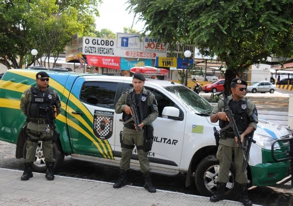Tiroteio é registrado após flagrante de arrombamento de carros em THE
