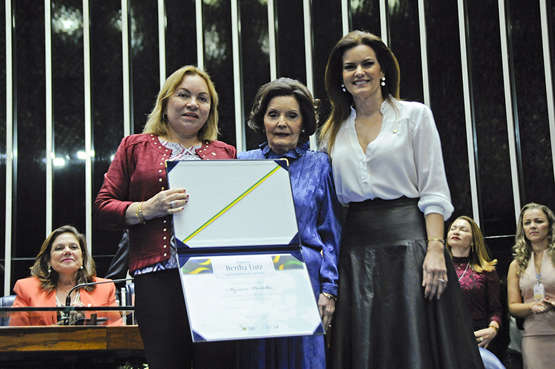 Morre Myriam Nogueira Portela, primeira mulher eleita deputada federal pelo Piauí